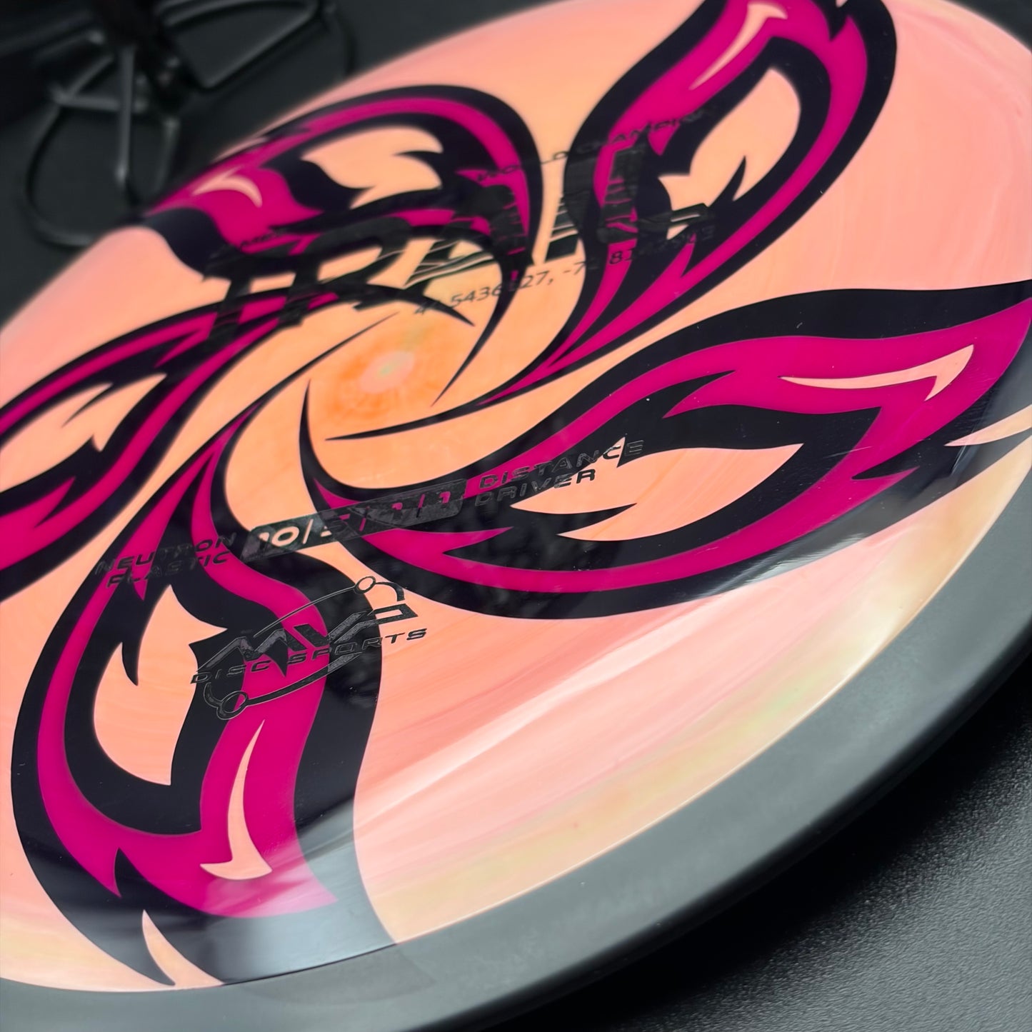 Lore | MVP James Conrad Neutron Trail | Black/Money | 169g