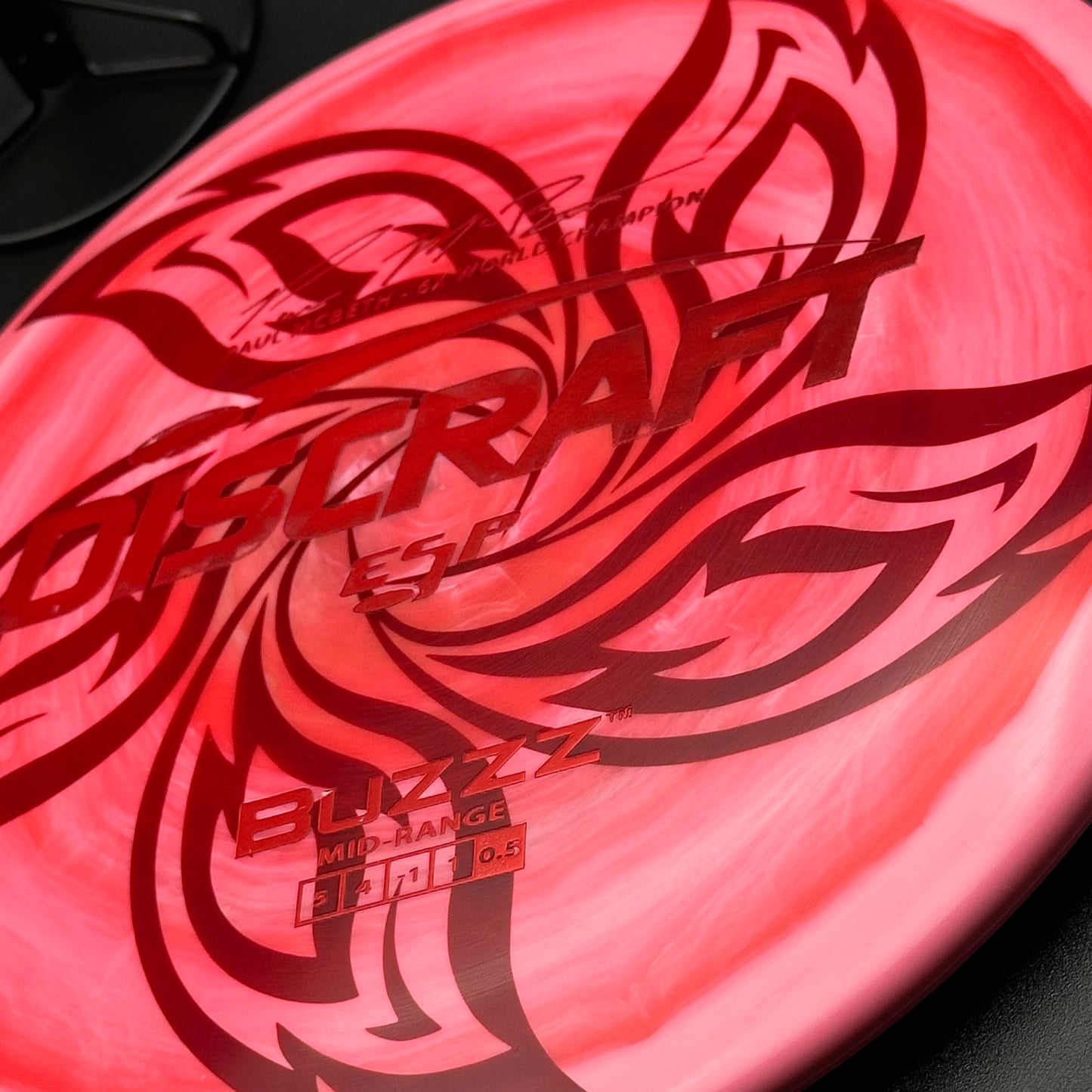 Lore | Discraft 6x Paul McBeth ESP Buzzz | Red Holo/Matte White | 180g