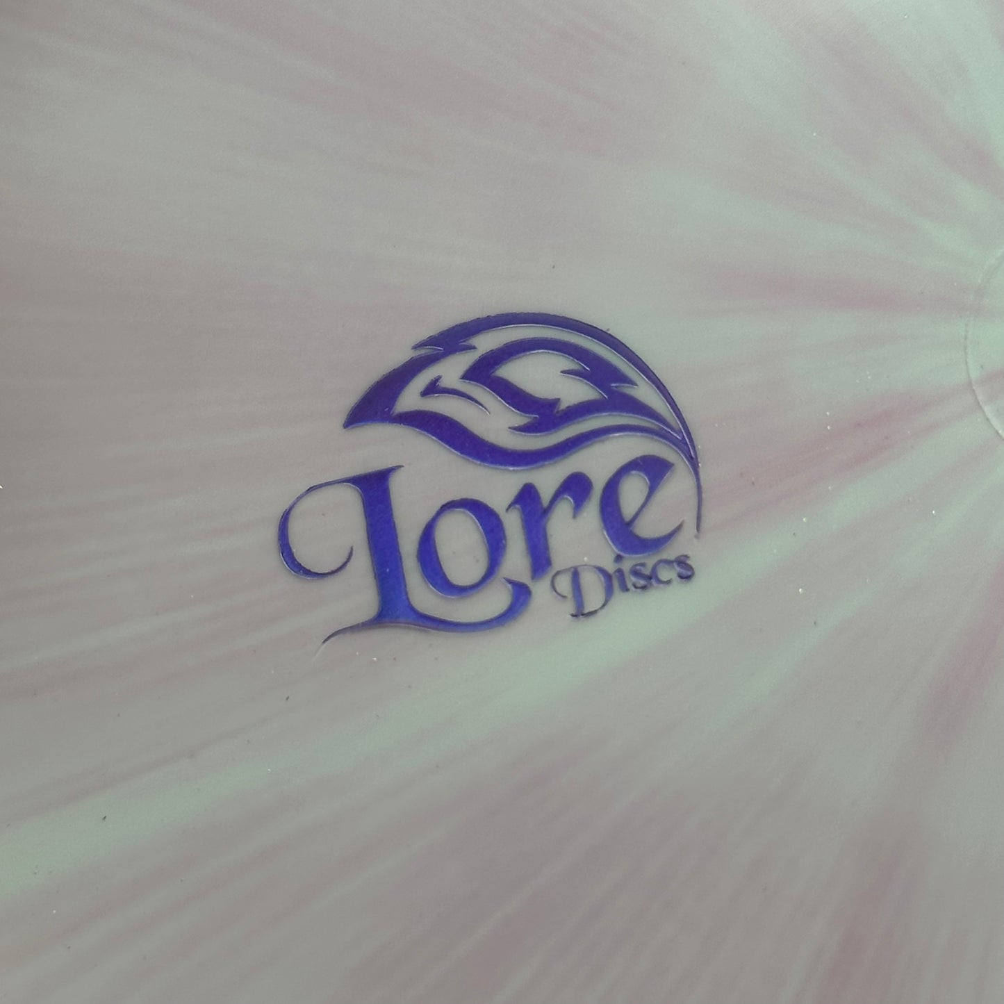 Lore Blades | Discmania Eagle McMahon Creator Series Horizon Cloud Breaker | Wiped/Purple Holo | 175g