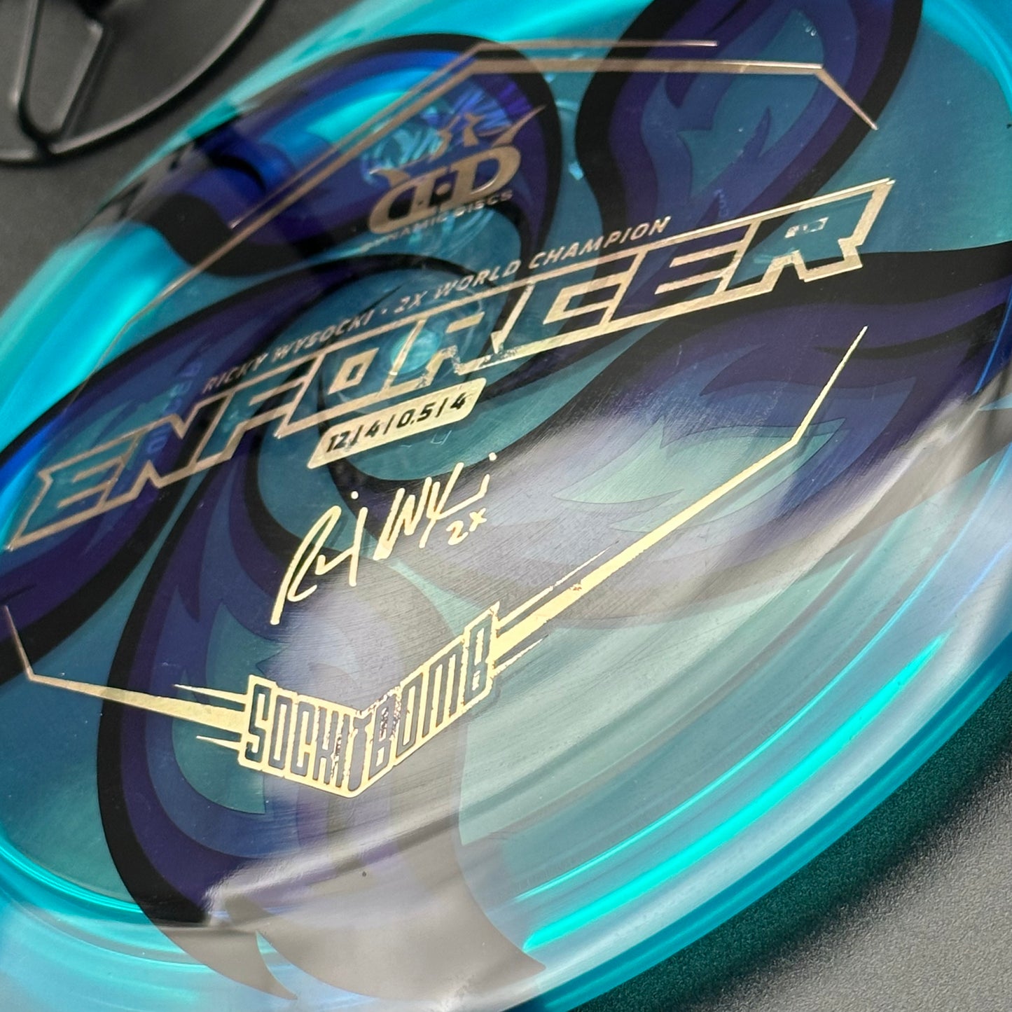 Lore | Dynamic Discs Ricky Wysocki 2x Lucid Enforcer | Gold/Holo Ghost | 175g