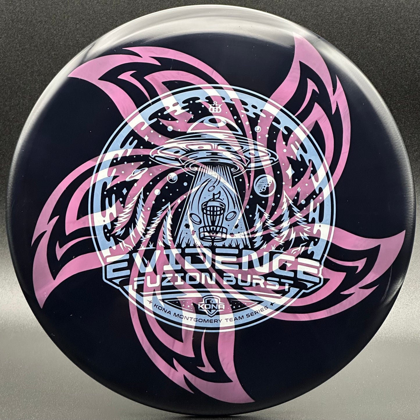 Lore | Dynamic Discs 2023 Kona Montgomery Team Series Fuzion Burst Evidence | Matte White/Black | 179g