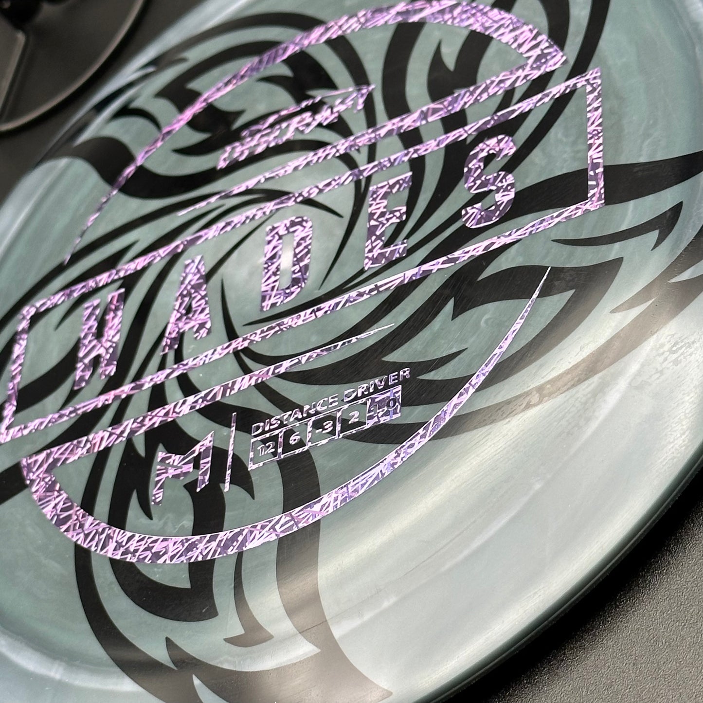 Lore | Discraft Paul McBeth ESP Hades | Purple Lasers/Black Hidden Stars | 174g