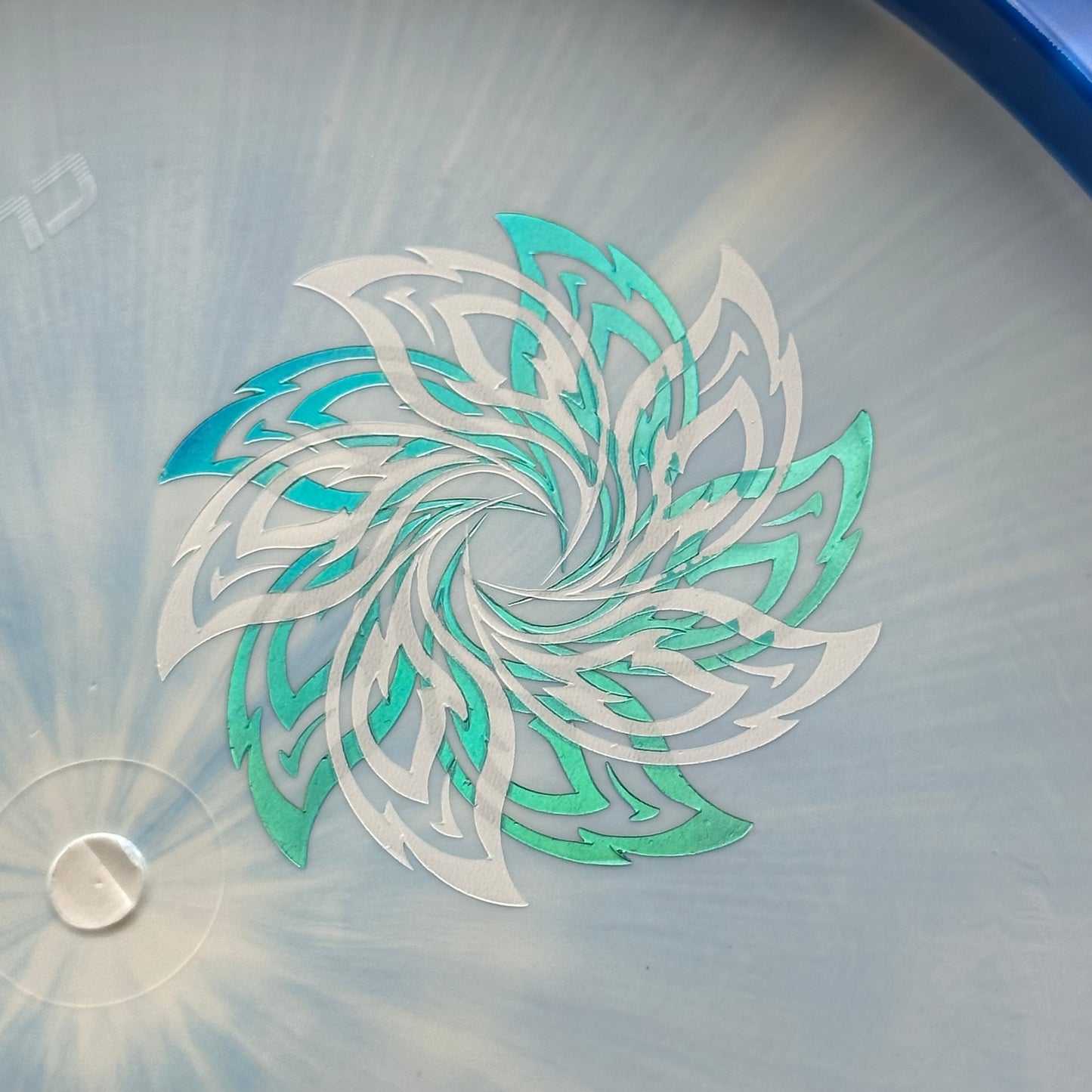 Lore | Discmania Eagle McMahon Creator Series Horizon Cloud Breaker | Light Blue/Blue Holo/Matte White | 174g