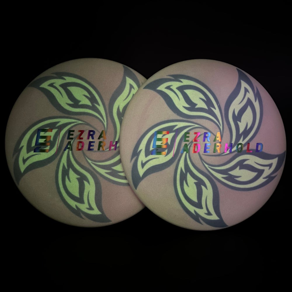 LORE (Pair) | Discraft Ezra Aderhold CT Glo ChallengerSS | Flat Rainbow Stamp | 174g